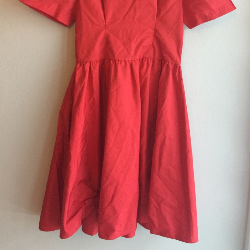 Traje - Picture 2 of 2